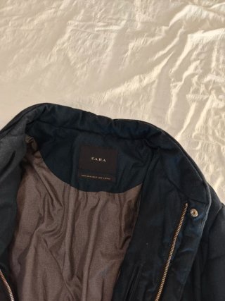 Cazadora chaqueta Zara acolchada azul marino