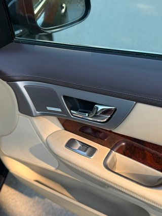 Jaguar XF 2011 3.0v6 gasolina ETIQUETA C