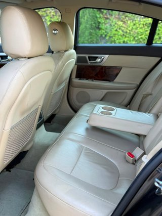 Jaguar XF 2011 3.0v6 gasolina ETIQUETA C