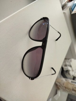 Gafas de sol Carrera negras y grises