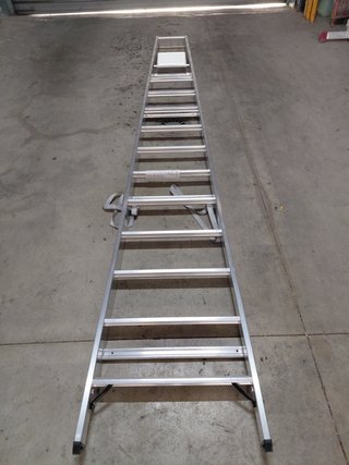 Escalera aluminio 12 peldaños profesional