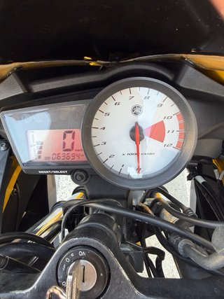 Moto Deportiva 125cc Yamaha YZF R125.