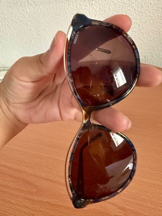 Gafas de sol Mexx azules y marrones