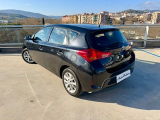 Toyota Auris ETIQUETA C 2015