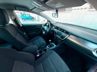 Toyota Auris ETIQUETA C 2015