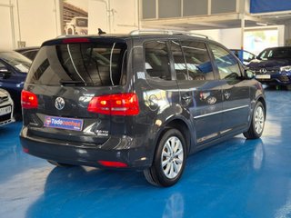 Volkswagen Touran Advance 2.0 TDI 140CV DSG