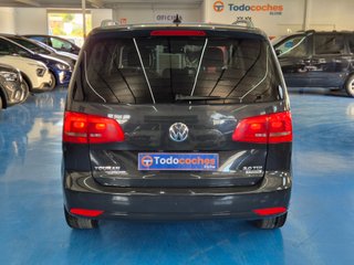 Volkswagen Touran Advance 2.0 TDI 140CV DSG