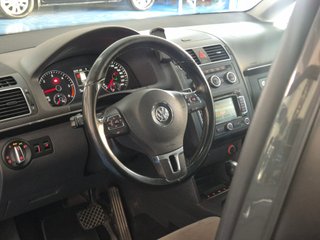 Volkswagen Touran Advance 2.0 TDI 140CV DSG