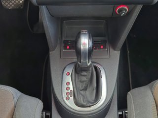 Volkswagen Touran Advance 2.0 TDI 140CV DSG