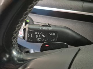 Volkswagen Touran Advance 2.0 TDI 140CV DSG