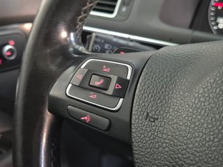 Volkswagen Touran Advance 2.0 TDI 140CV DSG