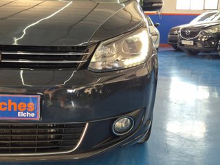 Volkswagen Touran Advance 2.0 TDI 140CV DSG