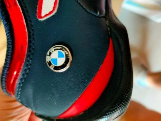 Zapatillas BMW Negras y Rojas
