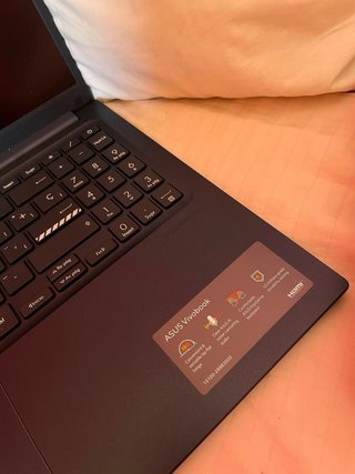 ASUS Vivobook 15 - Intel Core 7 Nueva sin uso