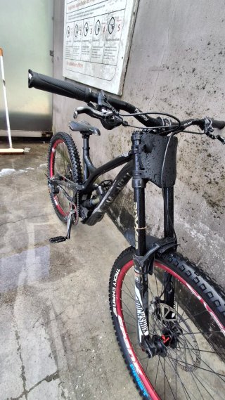 Commencal Supreme v4.2