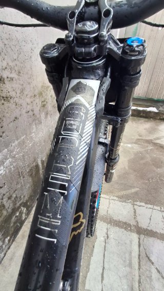 Commencal Supreme v4.2
