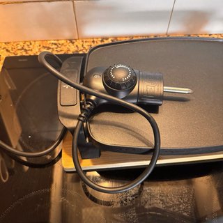 Plancha Eléctrica Jata GR205
