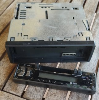 Radio original VW de JVC 35Wx4