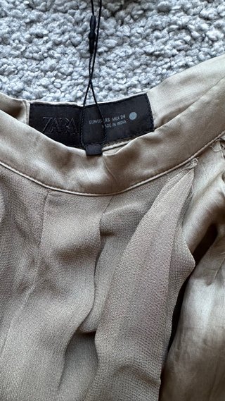 Pantalón bombacho Zara
