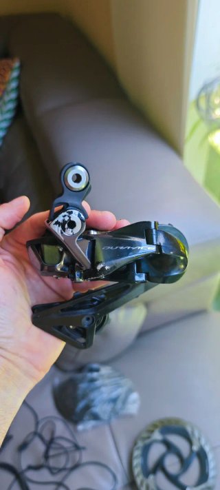 GRUPO SHIMANO DURA-ACE DI2 R9150 R9170