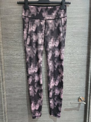 Conjunto deportivo H&M top y legging