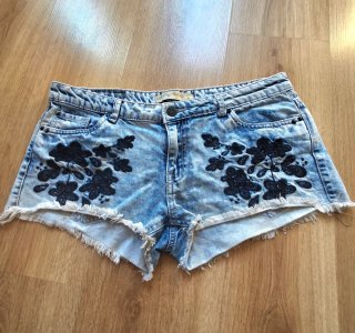 Lote 2 camisetas y short Talla L (40)