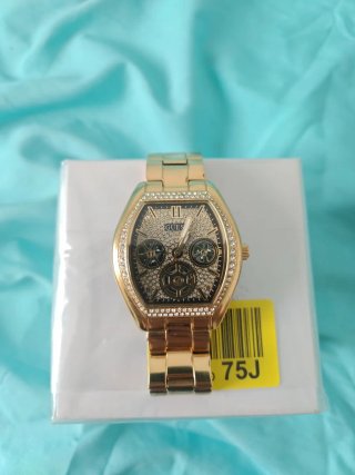Reloj Guess STATURE Dorado Nuevo Caja Sellada