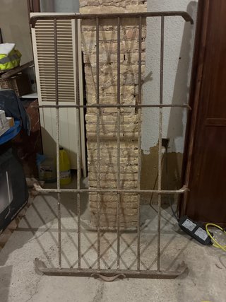 3 Rejas de Hierro Forjado Antiguas