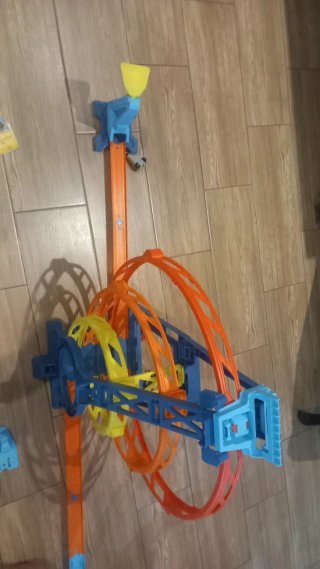 Pista Hot Wheels en perfecto estado