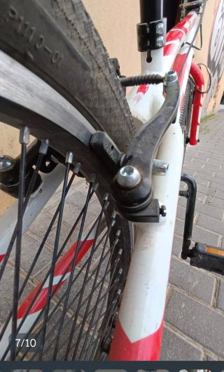 Bicicleta BMX Roja y Blanca