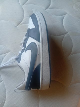 Zapatillas Nike Negras y Blancas