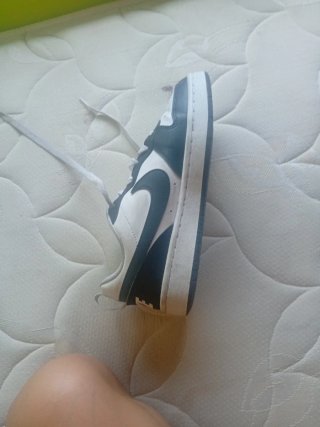 Zapatillas Nike Negras y Blancas