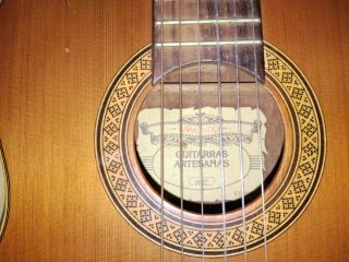 Guitarra Raimundo Serie 1492. Tamaño infantil
