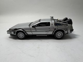 DeLorean Time Machine Back to the Future II Welly
