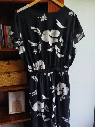 Mono mujer floral ONLY