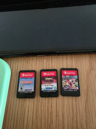 Nintendo Switch + 3 Juegos