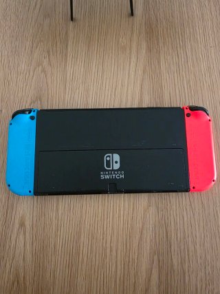 Nintendo Switch + 3 Juegos