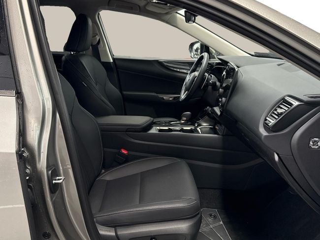 Lexus NX 2025, foto 7