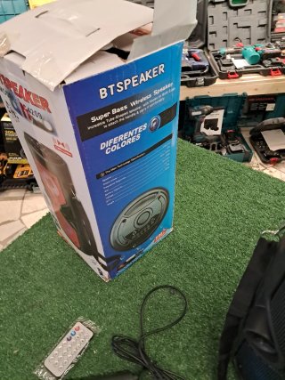 Cassa Bluetooth con telecomando e microfono