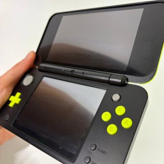 Nintendo 2DS Nera