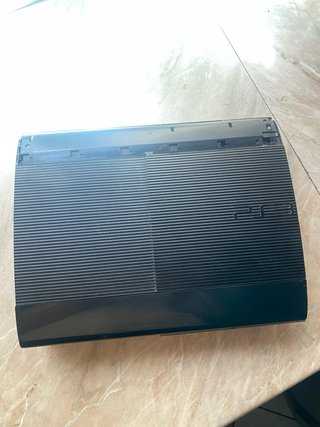 PlayStation 3 Super Slim Nera