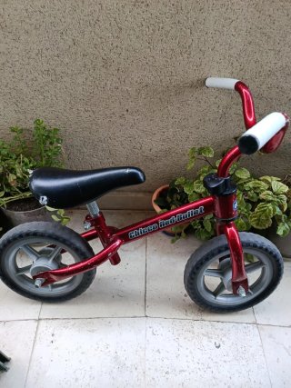 Bici sin pedales Chicco Red Bullet