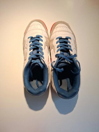 Zapatillas Fútbol Sala Blancas y Grises talla 36