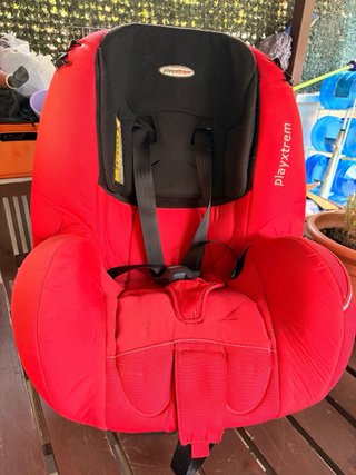 Silla coche bebé Playxtrem roja