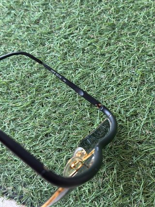 Gafas de sol Gianfranco Ferre doradas y negras