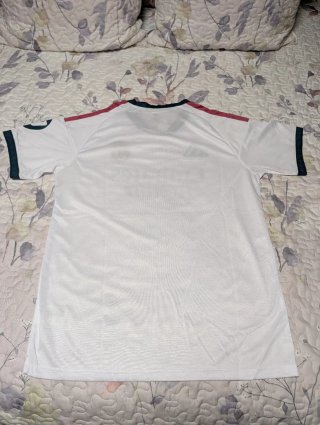 Camiseta Real Madrid 2026/27 Talla L