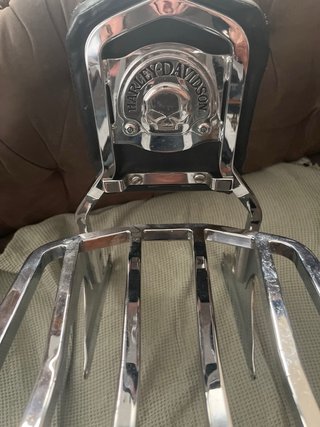 Respaldo Harley Davidson con parrilla