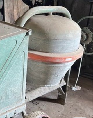 Hormigonera Umacon 250L Monofásica