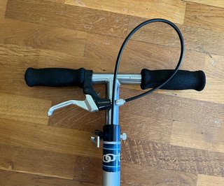 Patinete marca Xootr para adulto de madera