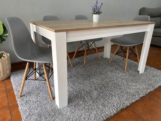Mesa Comedor + 4 Sillas Estilo Noruego